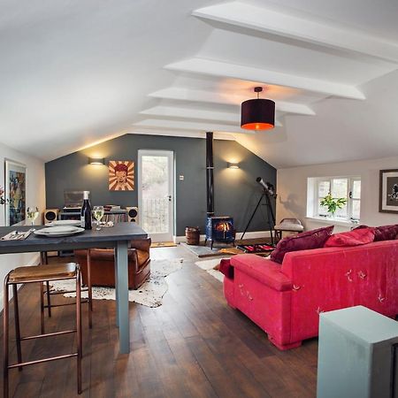Black Mountains Stylish Hideaway, Nr Crickhowell Llanbedr  Eksteriør bilde