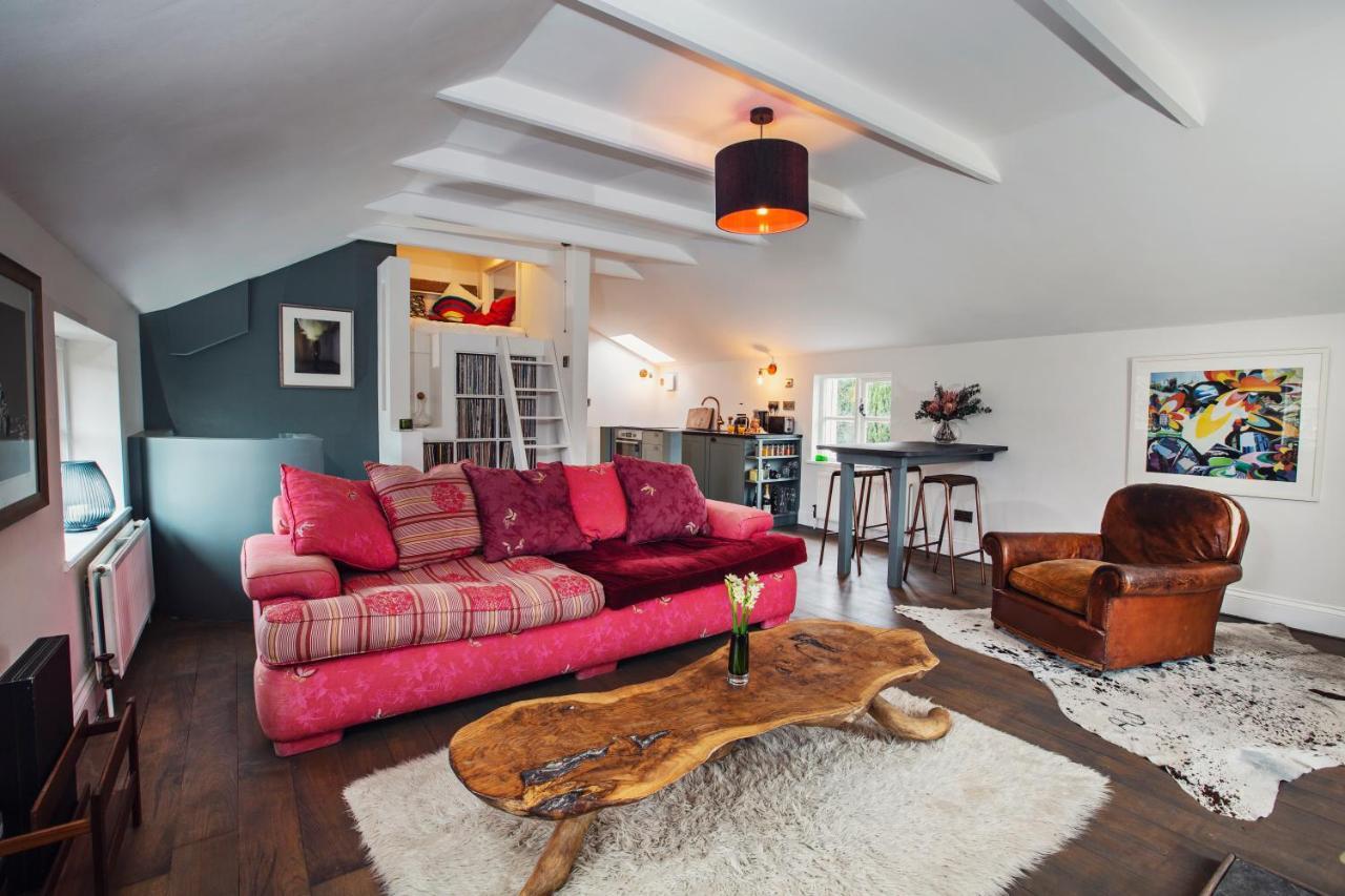 Black Mountains Stylish Hideaway, Nr Crickhowell Llanbedr  Eksteriør bilde